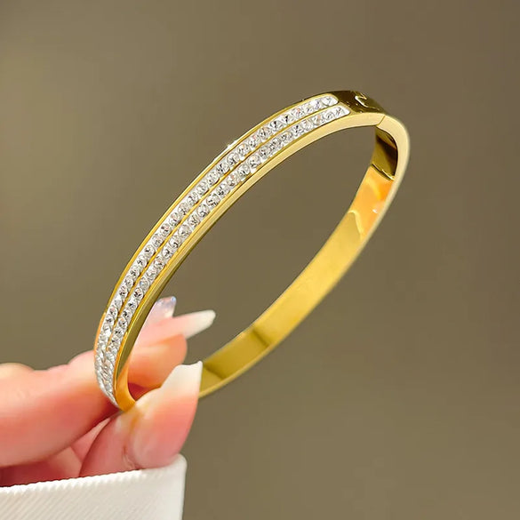 Lady Four Leaf Clover Titanium Steel Bangle In Bulk