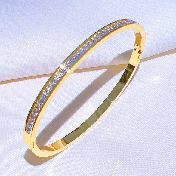 Lady Round Titanium Steel Plating Artificial Rhinestones Bangle