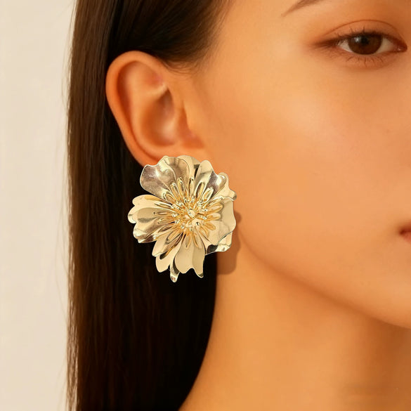Large Flower Stud Earrings For Women Retro Exaggerated Sequin Design Electroplated Iron Statement Jewelry