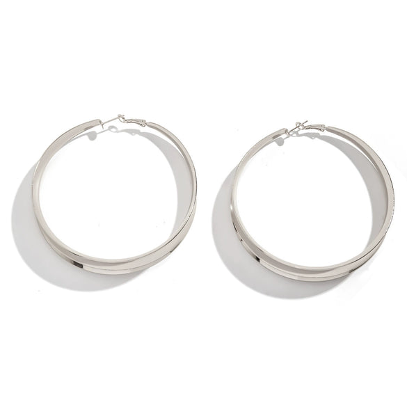 Large Geometric Circle Earrings With Polka Dot Floral Pattern Sweet Cool Style Zinc Alloy Design With Stainless Steel Posts