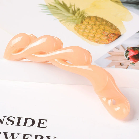Large Hollow Twisted Resin Claw Hair Clip For Women Long Ponytail Grip With Glossy Painted Finish