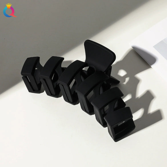 Large Retro Plastic Shark Hair Clip For Women Handmade Updo Hairpin Simple Fashion Hair Accessory Wholesale