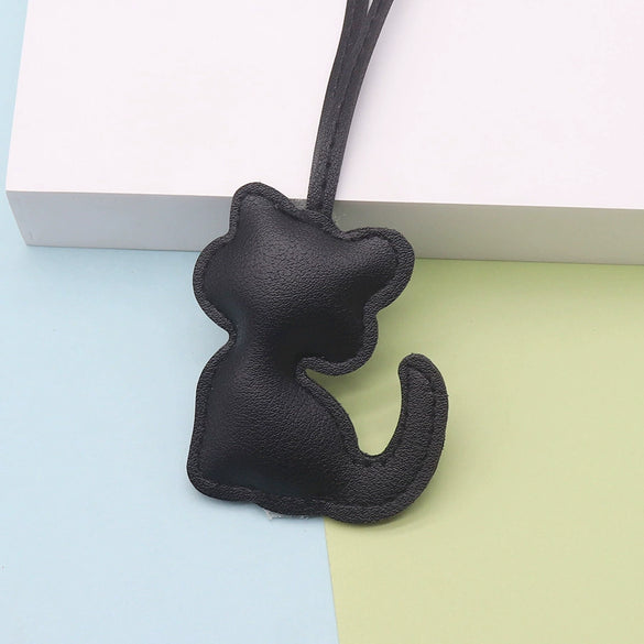 Leather Animal Shape Pendant For Bag Garment Accessories In Modern Simplicity Style