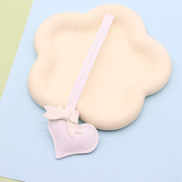 Leather Heartshaped Keychain Pendant Solid Color Modern Minimalist Style