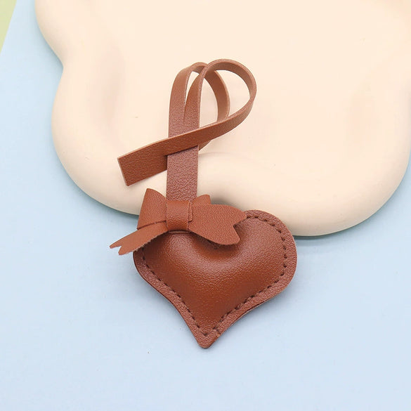 Leather Heartshaped Keychain Pendant Solid Color Modern Minimalist Style