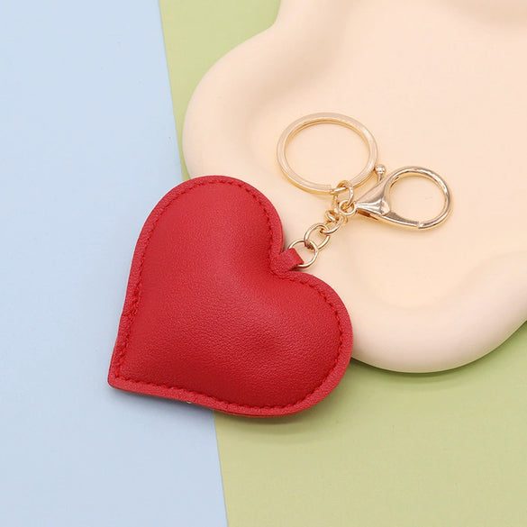 Leather Peach Heart Keychain For Women Fashion Luggage And Car Interior Pendant