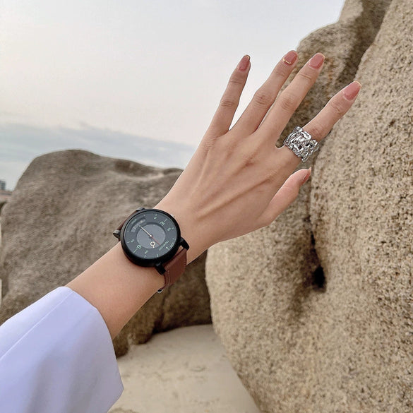 Leather Watch Casual Retro Style For Men And Women