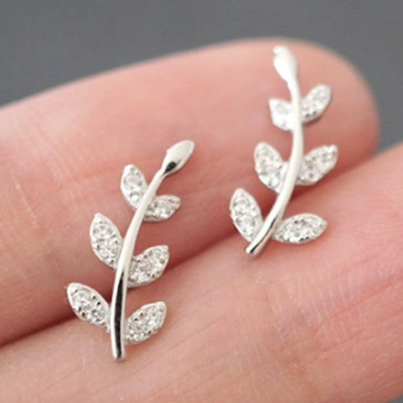 Leaves Shape Copper Earrings With Zircon Light Luxury Style