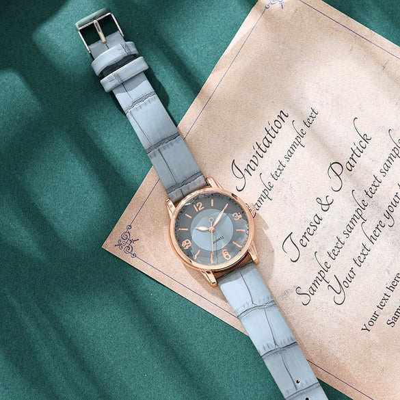 Leisure Alloy And Imitation Leather Women's Watch With Round Dial And Pin Buckle