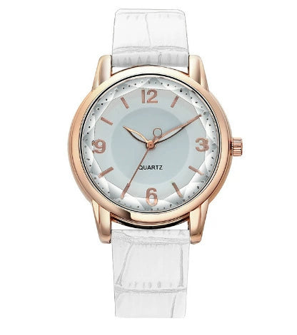 Leisure Alloy And Imitation Leather Women's Watch With Round Dial And Pin Buckle