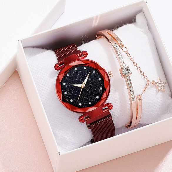 Leisure Alloy Women's Quartz Watch And Bracelet Twopiece Set With Magnet Buckle And Round Dial
