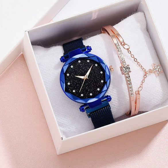 Leisure Alloy Women's Quartz Watch And Bracelet Twopiece Set With Magnet Buckle And Round Dial