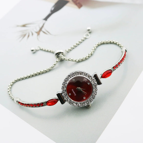 Leisure Diamond Bracelet Watch For Women Alloy Case Stainless Steel Strap Round Dial
