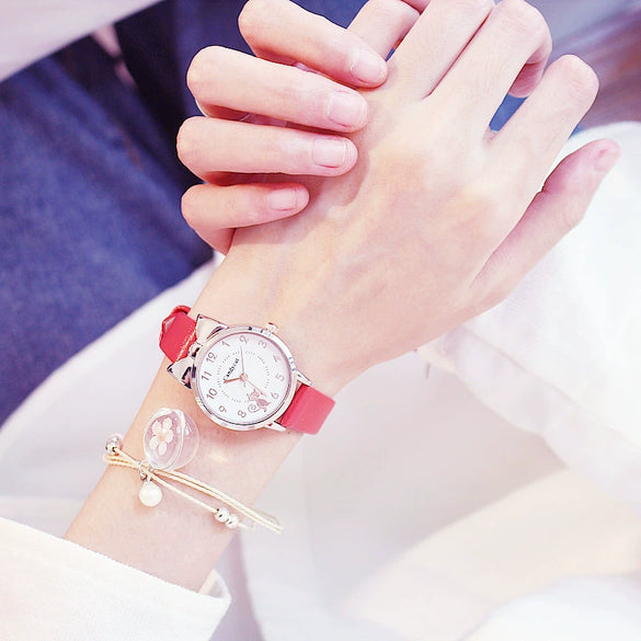 Leisure Female Alloy Ordinary Glass Mirror Pin Buckle Imitation Leather Quartz Watch With Round Dial And Kitten Ears Flower Design