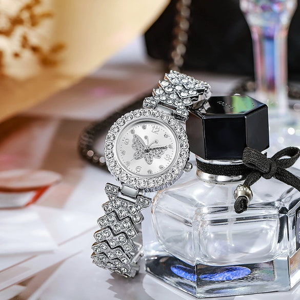 Leisure Ladies Quartz Watch With Zinc Alloy Case And Alloy Band In Round Dial Shape From Butterfly Series