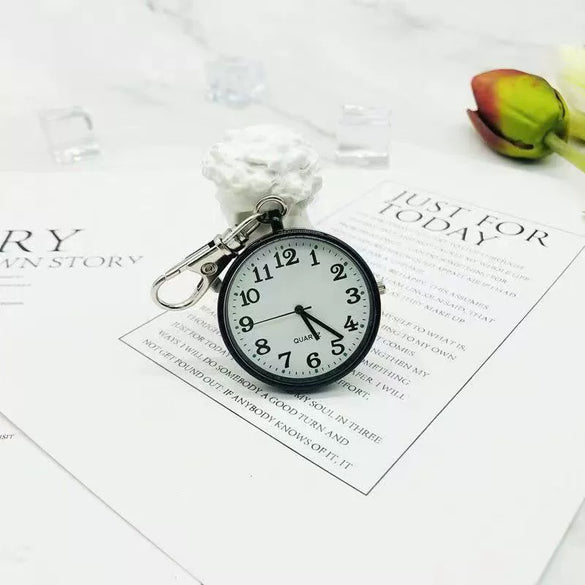 Leisure Plastic Pocket Keychain Watch With Round Dial And Spiral Crown For Students And Nurses
