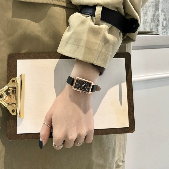 Leisure Quartz Belt Watch For Female Middle School Students Alloy Case Pu Strap Rectangle Dial
