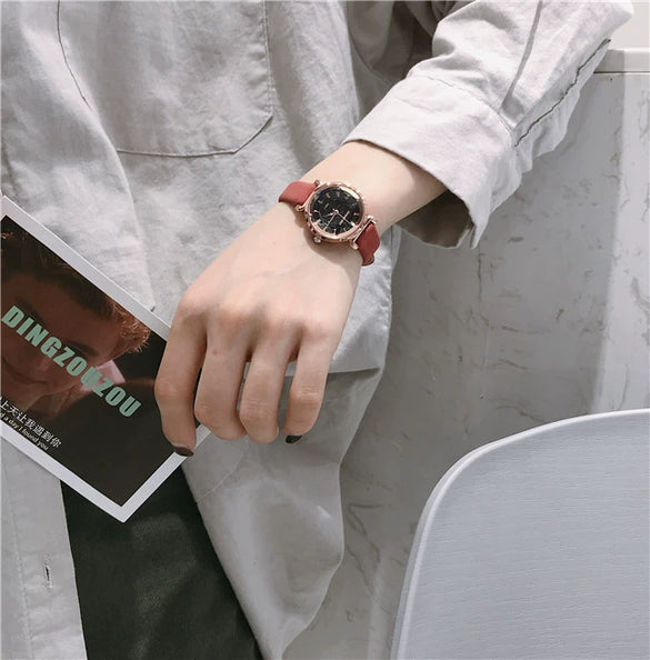 Leisure Retro Allmatch Couple Watch Alloy Case Imitation Leather Strap Stainless Steel Clasp Round Dial Ordinary Glass Mirror