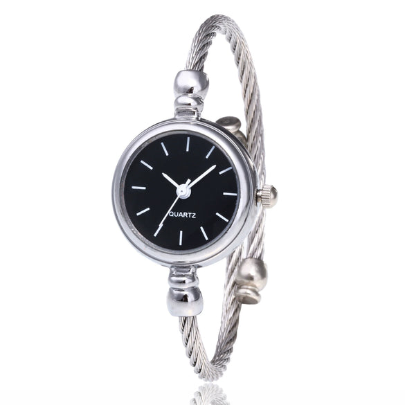 Leisure Style Alloy Bracelet Pointer Female Student Round Dial Decorative Watch