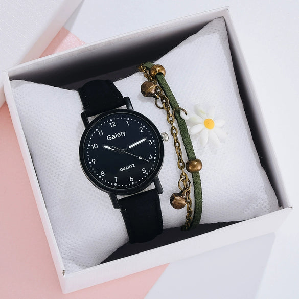 Leisure Style Alloy Case Canvas Strap Round Dial Women's Watch