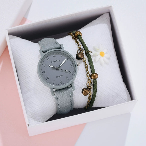Leisure Style Alloy Case Canvas Strap Round Dial Women's Watch