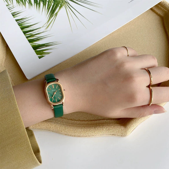Leisure Style Female Student Watch Alloy Case Ordinary Glass Mirror