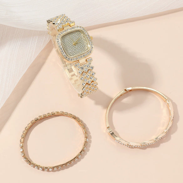 Leisure Women's Alloy Bracelet Watch With Square Dial And Diamond Star Design