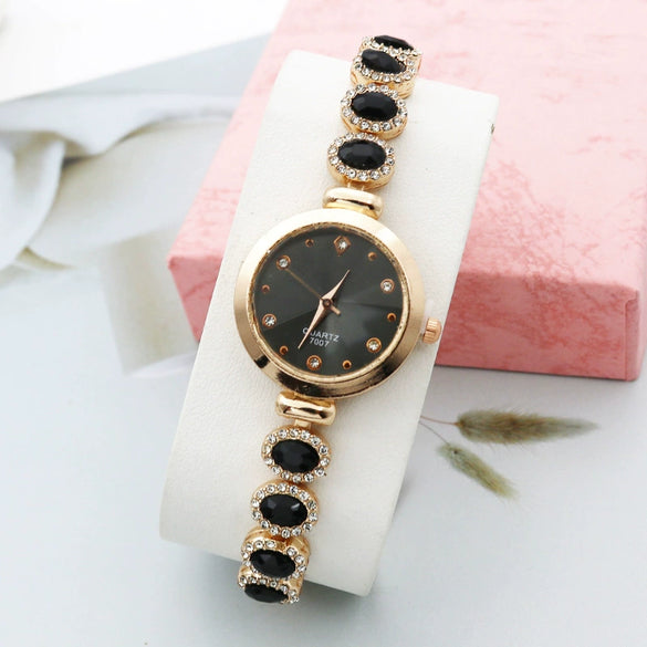 Leisure Women's Quartz Bracelet Watch Alloy Case Stainless Steel Strap Round Dial