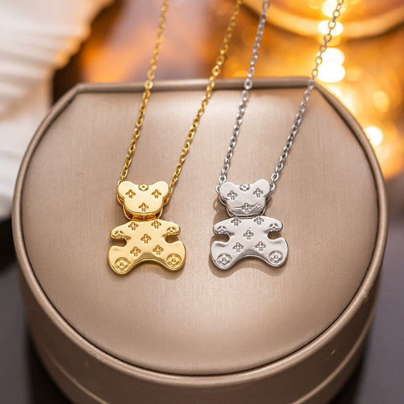 Light Luxury Cute Movable Bear Titanium Steel Necklace For Women With Geometric Design And Electroplating