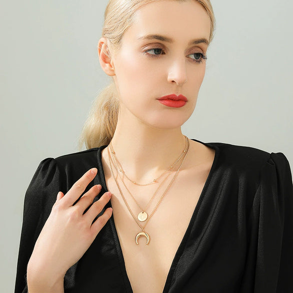 Light Luxury Design Three Layer Eight Mans Star Crescent Alloy Necklace For Women With Electroplating And Water Wave Chain