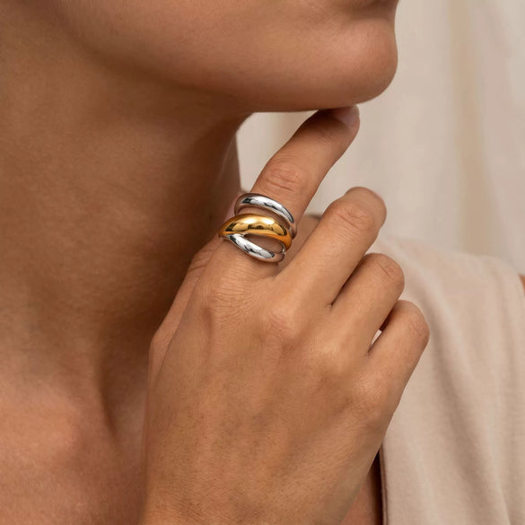 Light Luxury Exaggerated Style Geometric Titanium Steel Electroplated Women's Rings With Double Ring Cross Design For Stacking And Pairing
