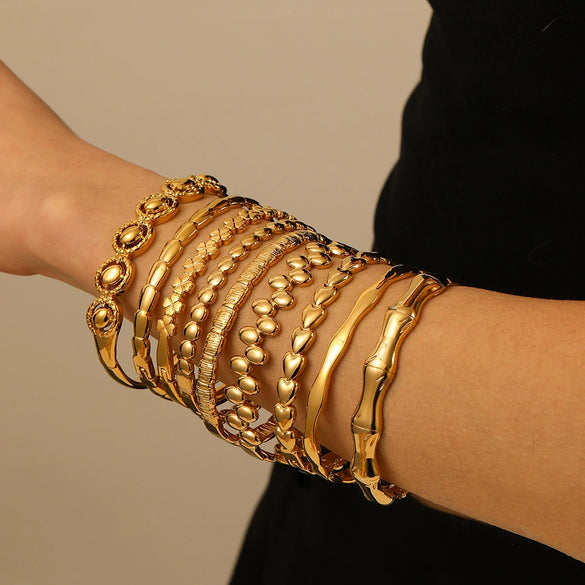 Light Luxury Fashion Bamboo Gestapa Bracelet For Women Stainless Steel With 18K Vacuum Plating In Furnace