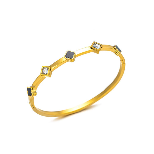 Light Luxury Fashion Geometric Four Leaf Flower Titanium Steel 18K Gold Plated Bracelet