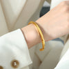 Light Luxury Fashion 316L Stainless Steel Goldplated Mobius Ring Open Bracelet Jewelry