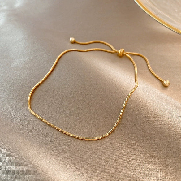 Light Luxury Fashionable Temperament Allmatch Simple Geometric Pearl Bracelet Made Of Copper With Electroplating For Women