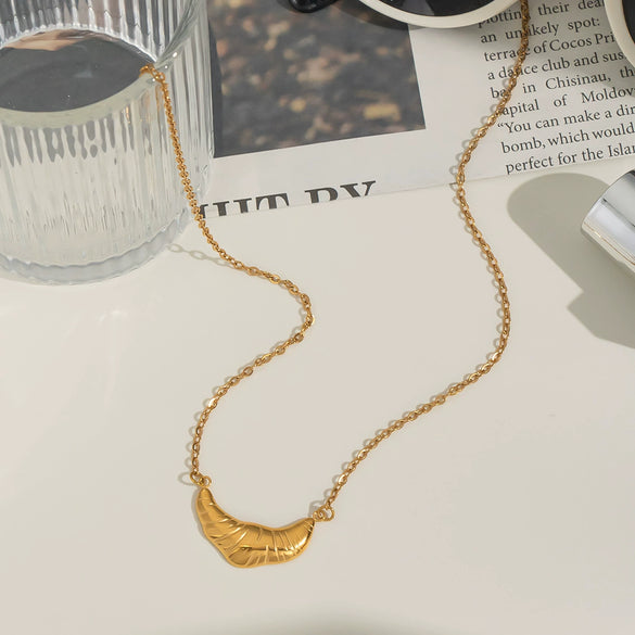 Light Luxury Geometric Pendant Necklace For Girls Stainless Steel And Titanium Steel With Pvd Vacuum Real Gold Electroplating