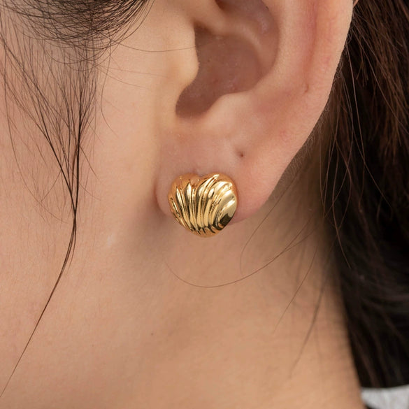 Light Luxury Geometric Water Drop Love Titanium Steel Earrings With Electroplating For Women