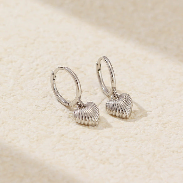 Light Luxury Heartshaped S925 Silver Vintage Gold Electroplated Earrings For Women
