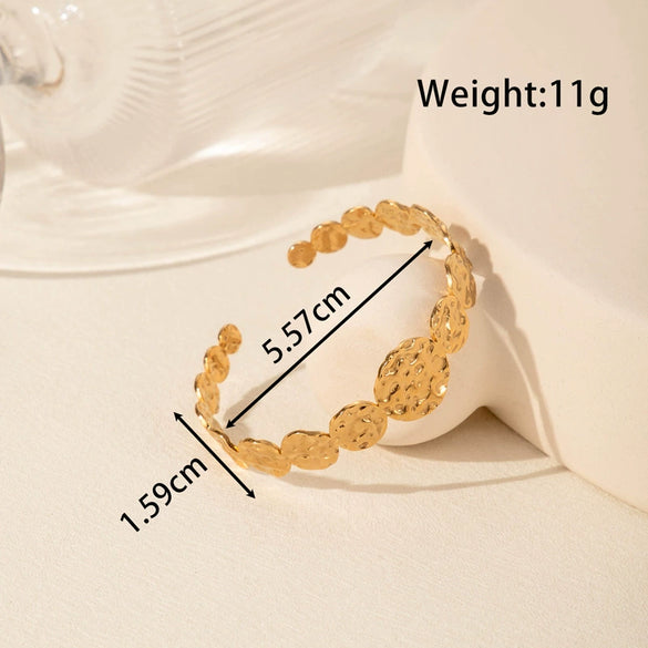 Light Luxury High End Sense Niche Exaggerated Stainless Steel Snake Shaped Geometric Titanium Steel Opening Bracelet With Electroplating