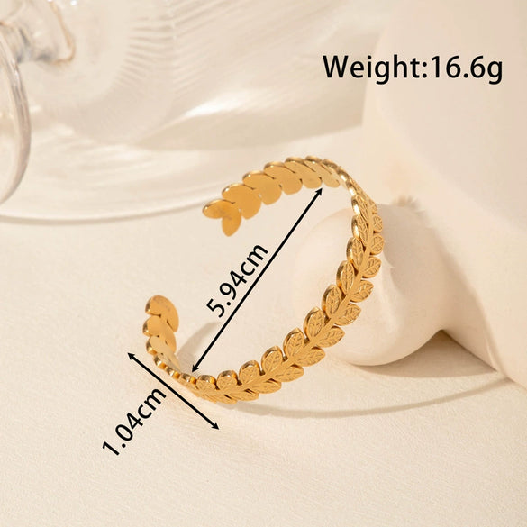 Light Luxury High End Sense Niche Exaggerated Stainless Steel Snake Shaped Geometric Titanium Steel Opening Bracelet With Electroplating