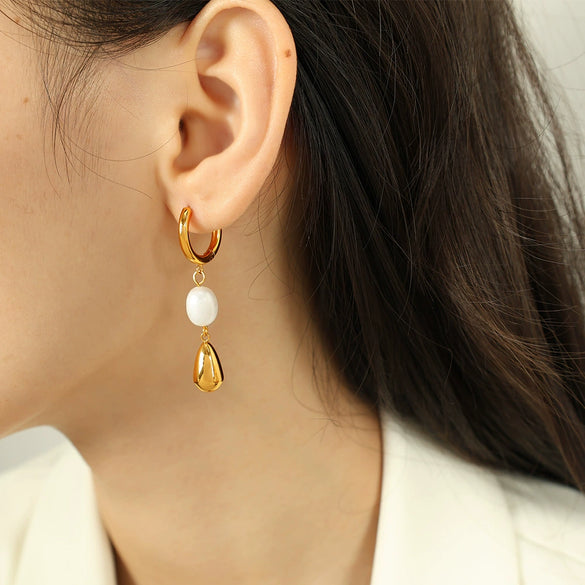 Light Luxury Niche Ear Buckle Simple Pearl Earrings 316L Stainless Steel Electroplating Women's