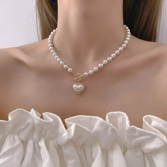 Light Luxury Pearl Heart Necklace For Women With Trendy Niche Design And Pearl Chain