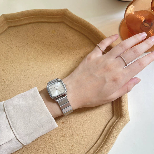 Light Luxury Square Women's Watch With Retro Roman Scale Stainless Steel Strap And Alloy Case