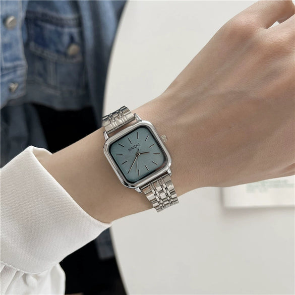 Light Luxury Square Women's Watch With Retro Roman Scale Stainless Steel Strap And Alloy Case