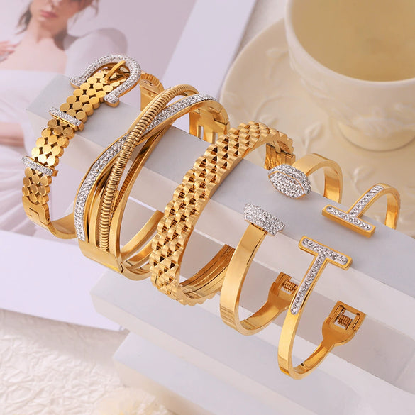 Light Luxury Style Titanium Steel Gold Plated Creative Bracelet With Geometric Pattern And Opening Design For Women