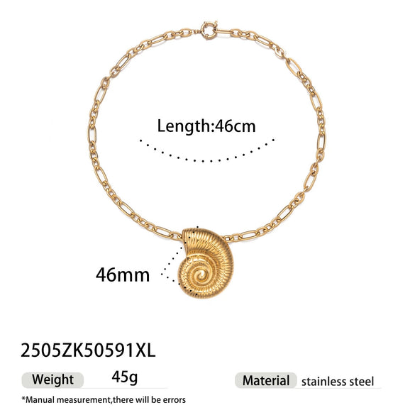 Light Luxury Trendy All Match Conch Sea Star Sun Necklace Made Of 18K Gold And Stainless Steel