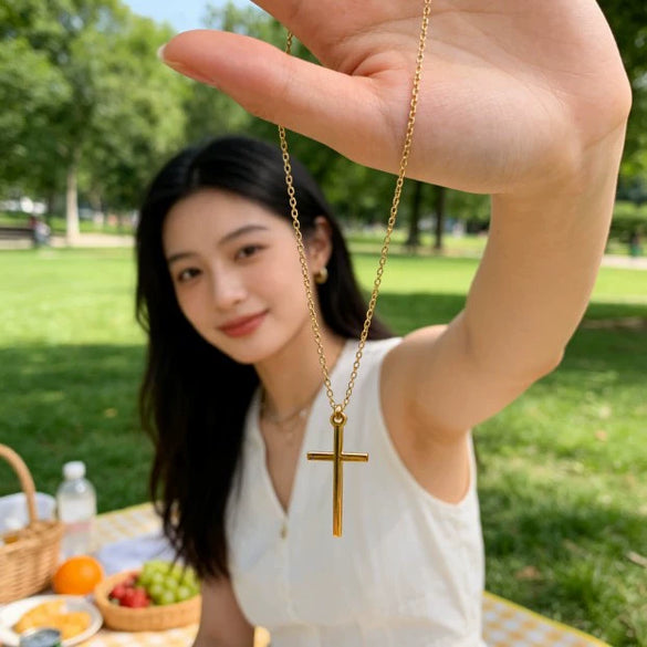 Light Luxury Unisex Geometric Stainless Steel 14K Goldplated Cross Necklace With Vacuum Plating