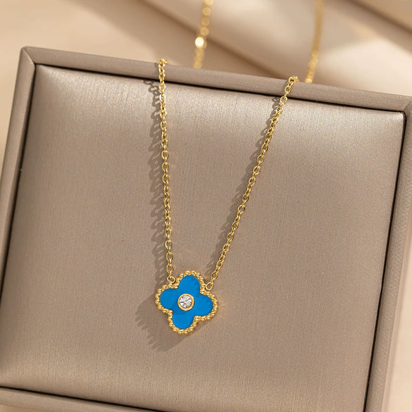 Light Luxury Women's Titanium Steel Collarbone Necklace With Lucky Fourleaf Clover Pendant And O Shaped Chain Vacuum Furnace Electroplated