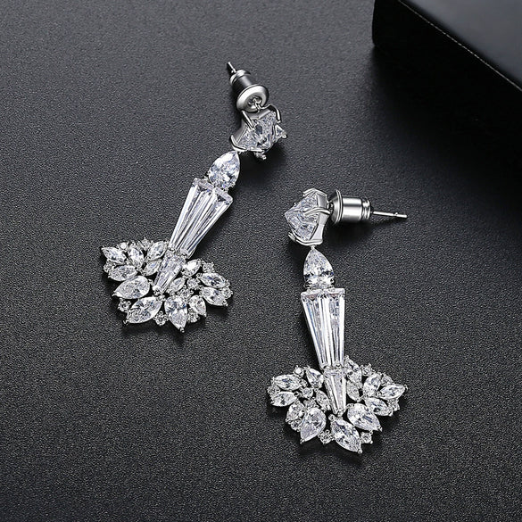 Long Geometric Copper Zircon Drop Earrings With Electroplated Finish For Women Fashion Jewelry Wholesale