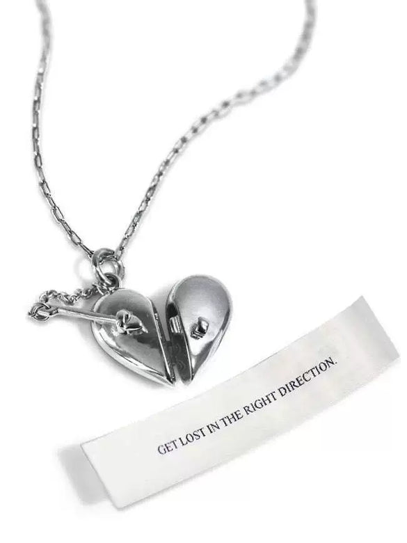 Love Box Pendant Necklace With Peach Heart Pendant And Clavicle Chain Copper Plated With Real Gold Geometric Design Electroplated Titanium Steel Unisex